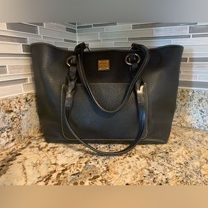 Dooney & Bourke pebble leather black large tote purse